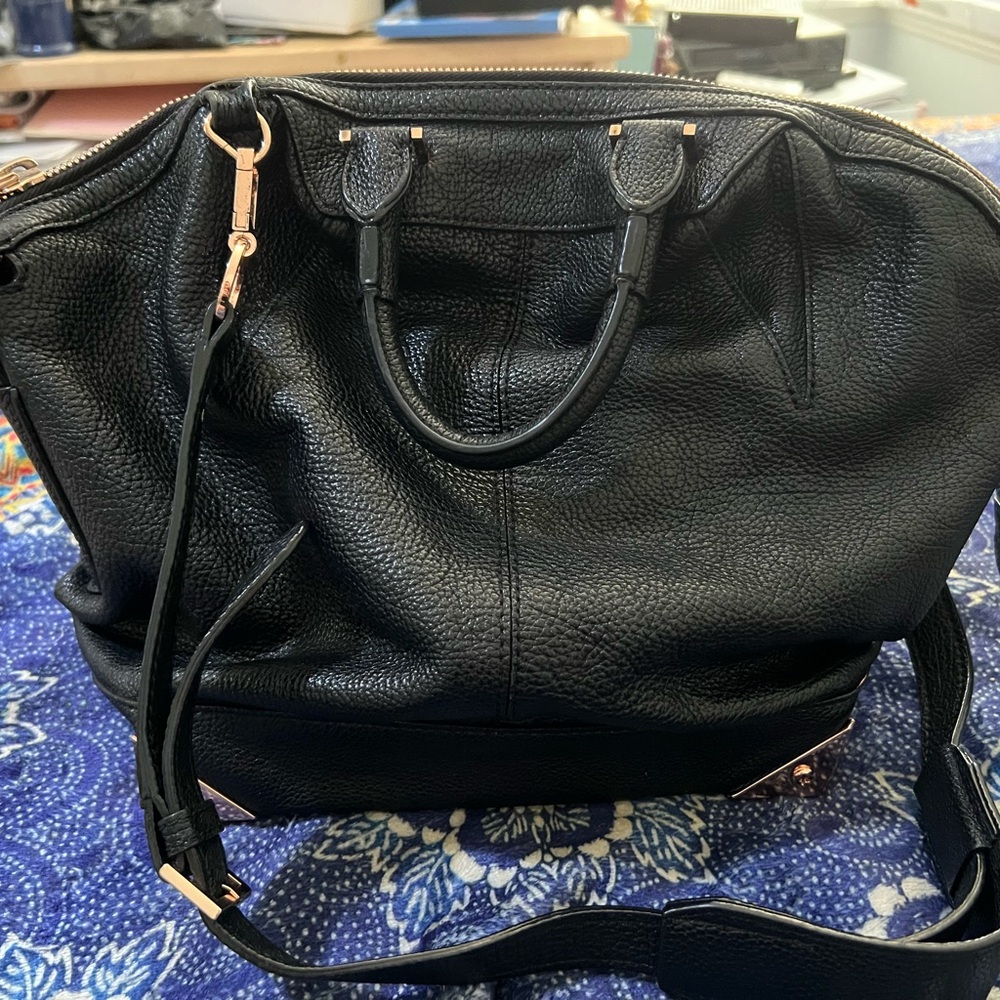 Elegant Black Leather Handbag